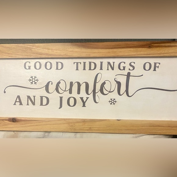 Nwt….custom made sign that says Good tidings of comfort and joy…chalk paint and - Picture 2 of 5